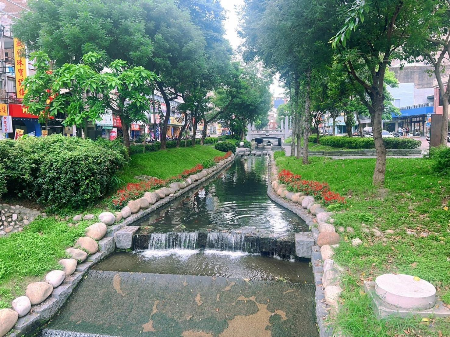 Ningcui Business Hotel Tajcshung Kültér fotó