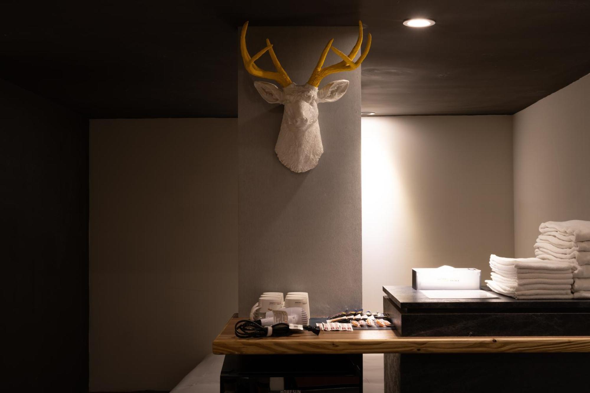 Ningcui Business Hotel Tajcshung Kültér fotó